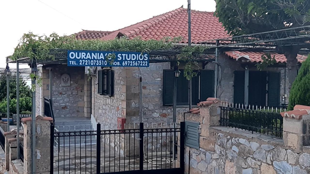 Ouranias Studios Kardhamili Esterno foto